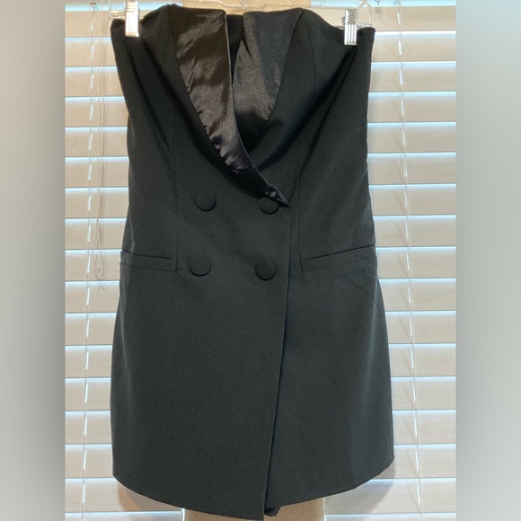 🖤 Party, Dressy Romper! 🎉 - Picture 1 of 6